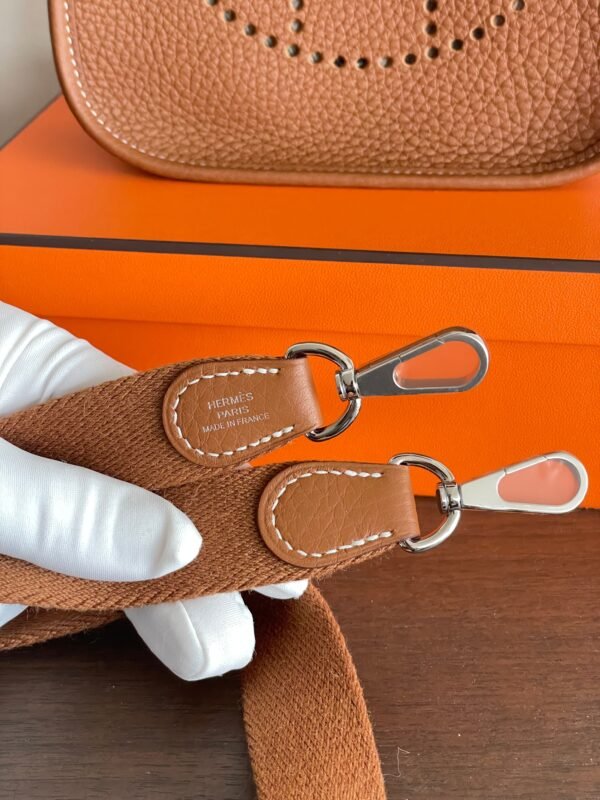 Herm√®s Mini Evelyne 16 Leather Bag Gold Clemence PHW
