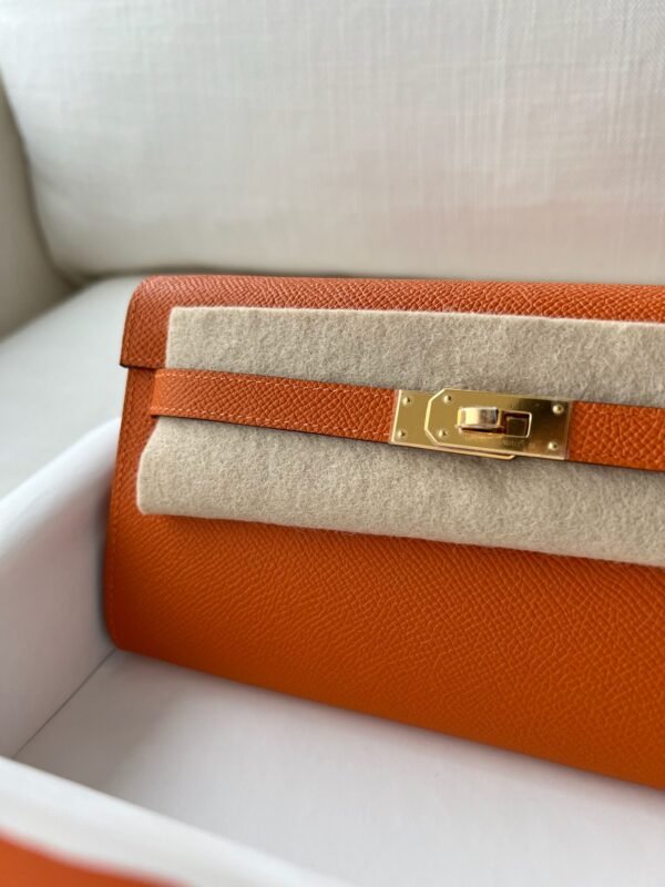 Herm√®s Kelly To Go Orange Epsom GHW