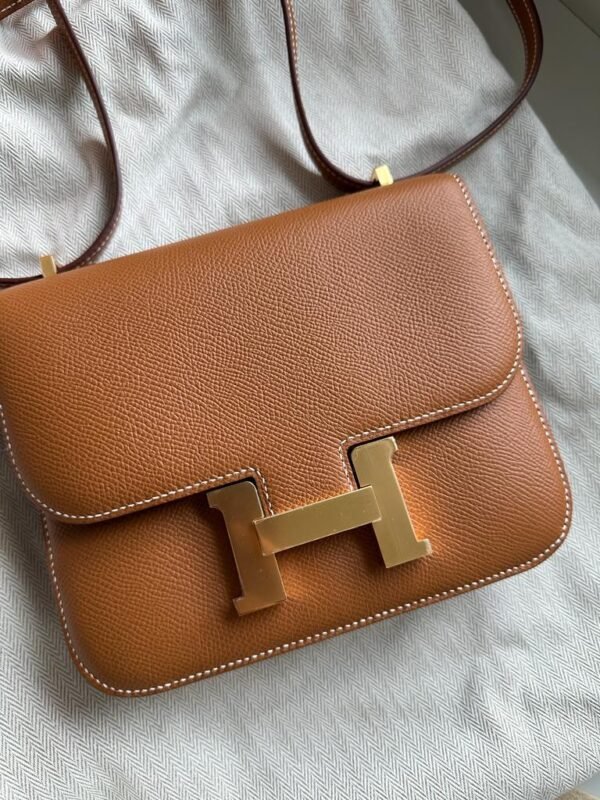 Herm√®s Constance 18 Gold Epsom GHW