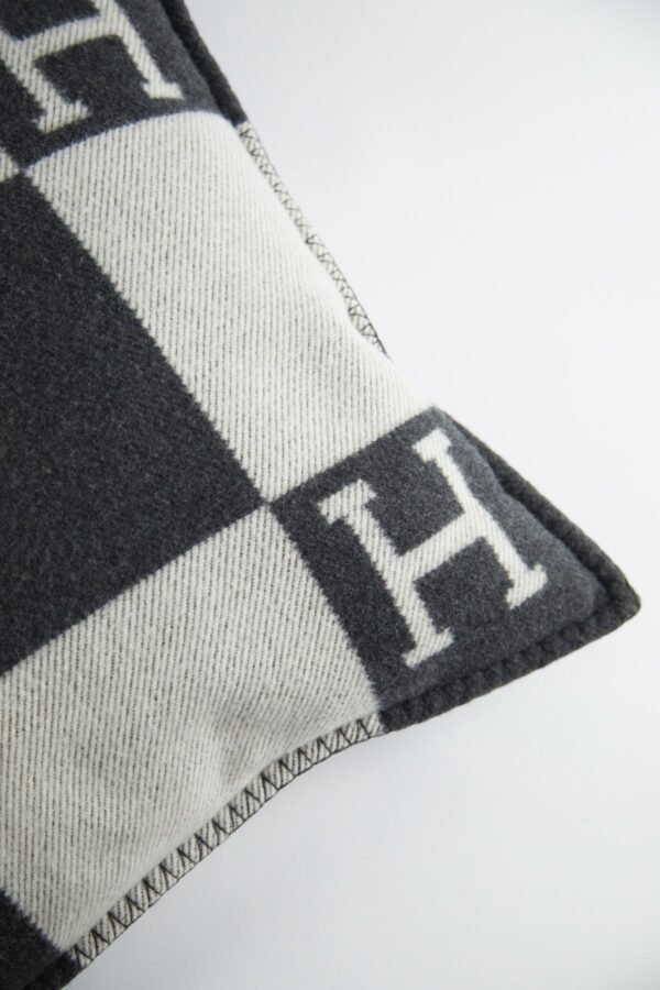 Herm√®s Avalon Pillow (Ecru & Gris Fonce)